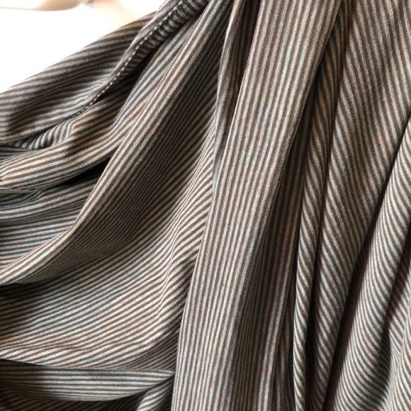 Lululemon scarf/wrap - Picture 2 of 5